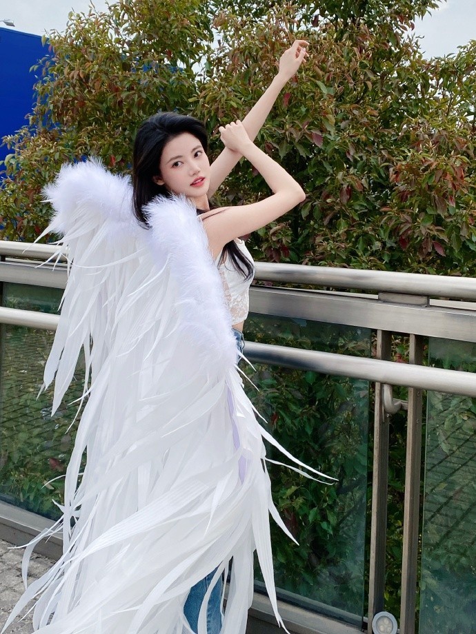 亚洲女同互慰无码欧美妆和日韩妆区别7-免费全集在线观看电视-水蜜桃影视
