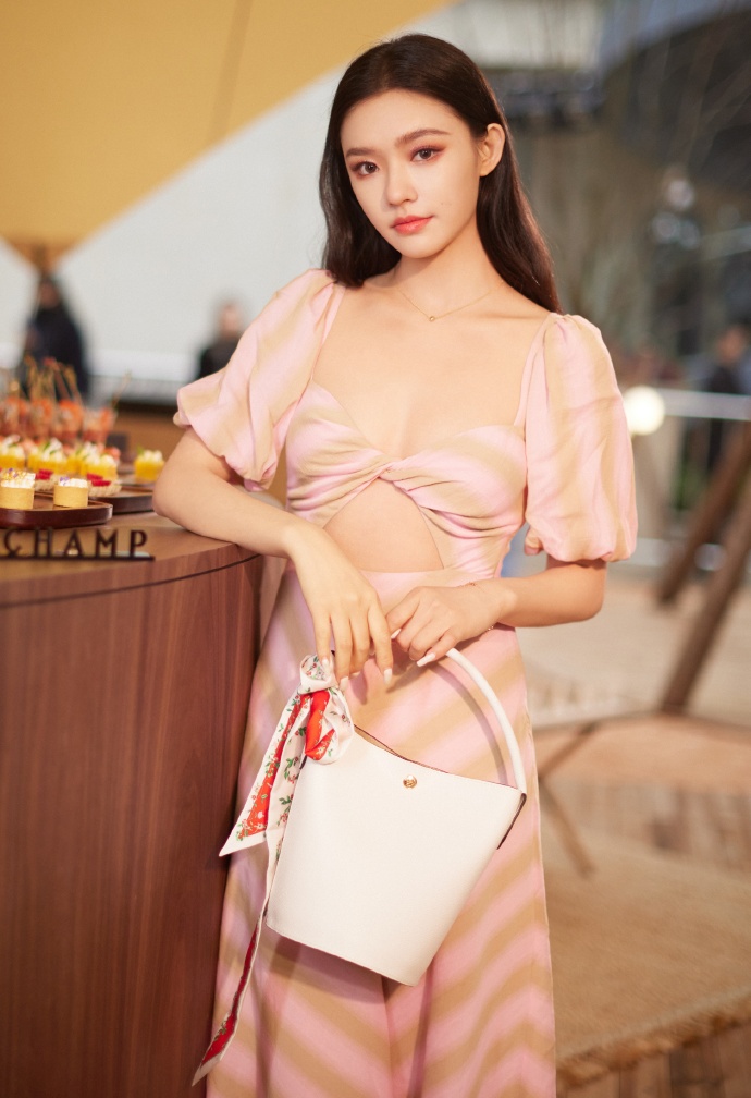 欧美成人精品高清在线观看亚洲一区精品不卡高清-蓝光版中文字幕包高清-水蜜桃影视