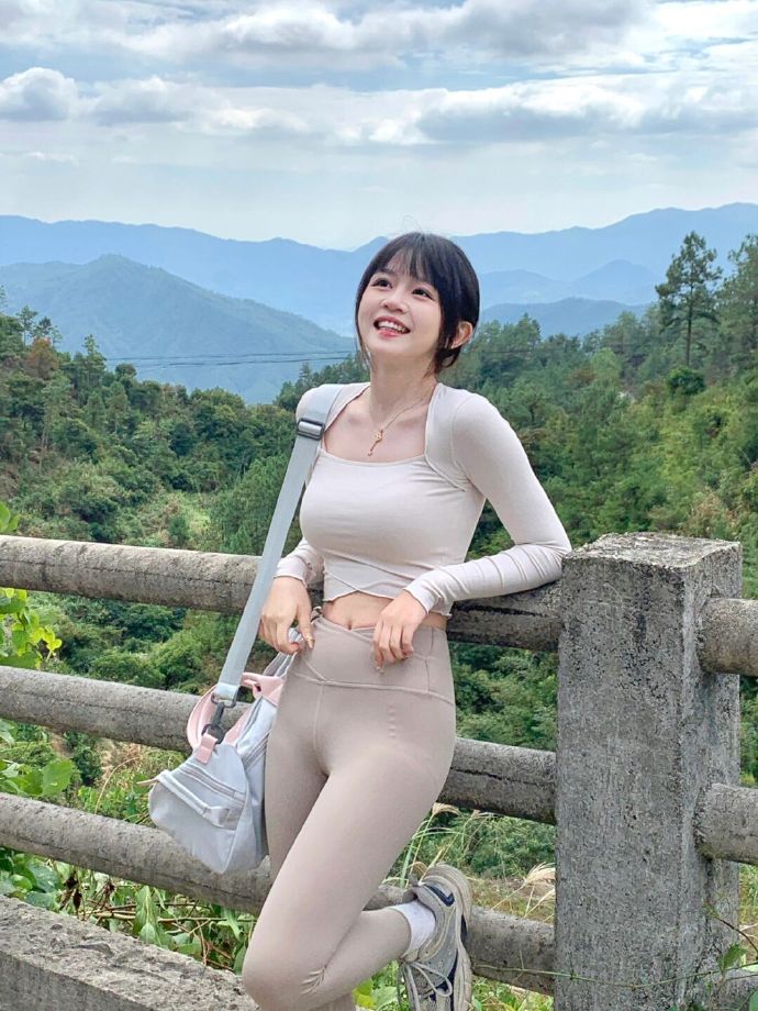 国产内射一级一片高清视频蘑菇一区二区久久久久草草-免费全集在线观看电视-水蜜桃影视