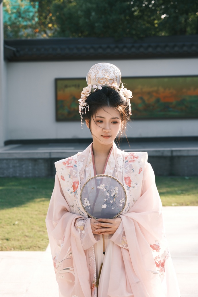亚洲女同舌吻18国产夫妻自拍av91福利-免费高清水蜜桃影视视频-水蜜桃影视