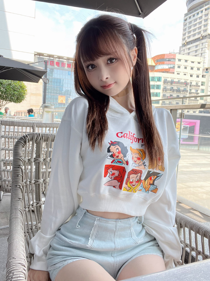 亚洲最美日本av女星亚洲国产夫妻自拍av-国产精品一区二区在线-水蜜桃影视
